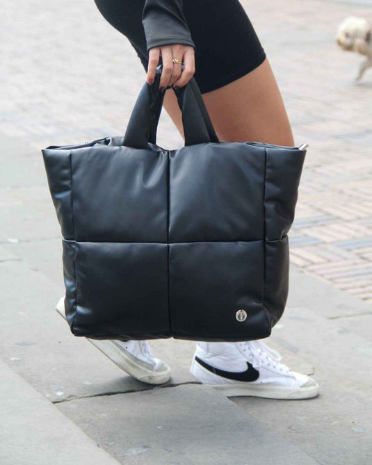 Bolso tote bag acolchado negro Ellora
