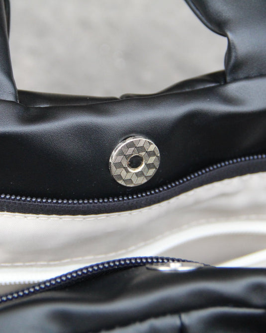 BOLSO GRANDE ACOLCHADO NEGRO