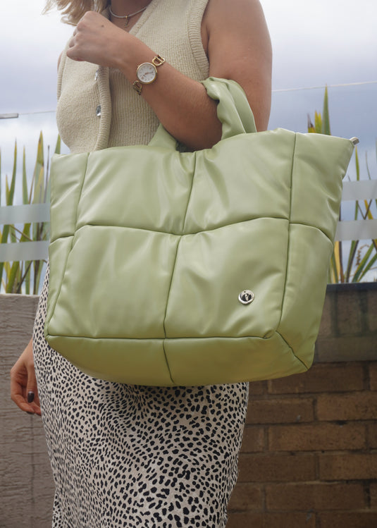 BOLSO GRANDE ACOLCHADO PISTACHO