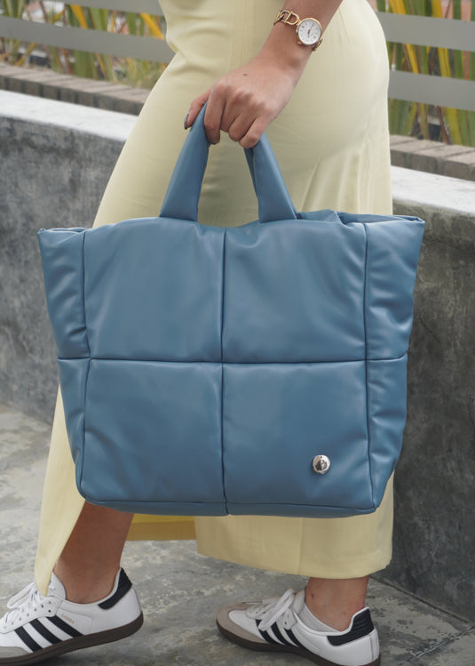 BOLSO GRANDE ACOLCHADO AZUL